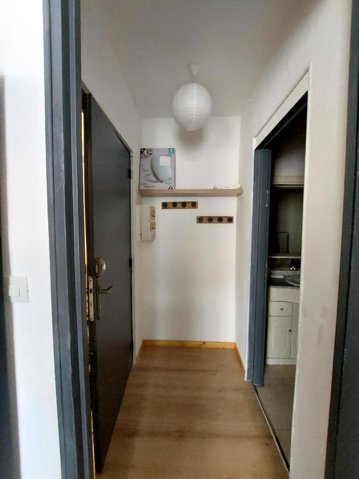 Appartement T2 Avec Balcon Proche Centre-Ville Нарбонн Екстер'єр фото