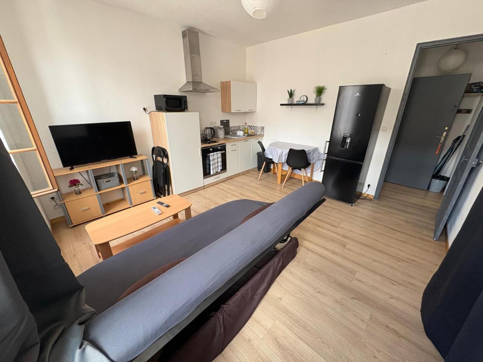 Appartement T2 Avec Balcon Proche Centre-Ville Нарбонн Екстер'єр фото